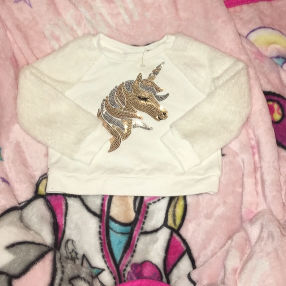 The children’s Place Unicorn Sweatshirt💓